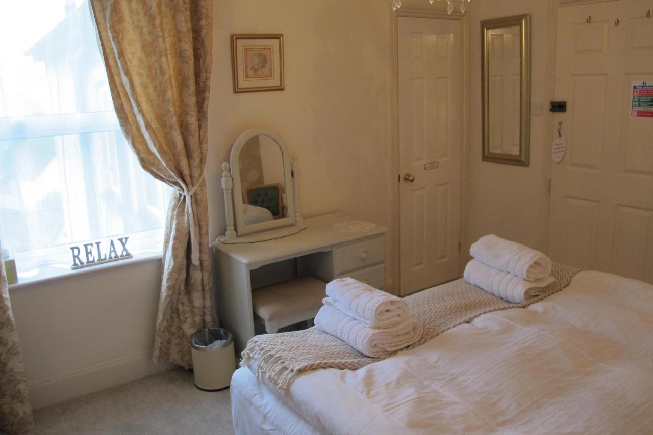 Holmleigh House Bed And Breakfast Seaton Bagian luar foto